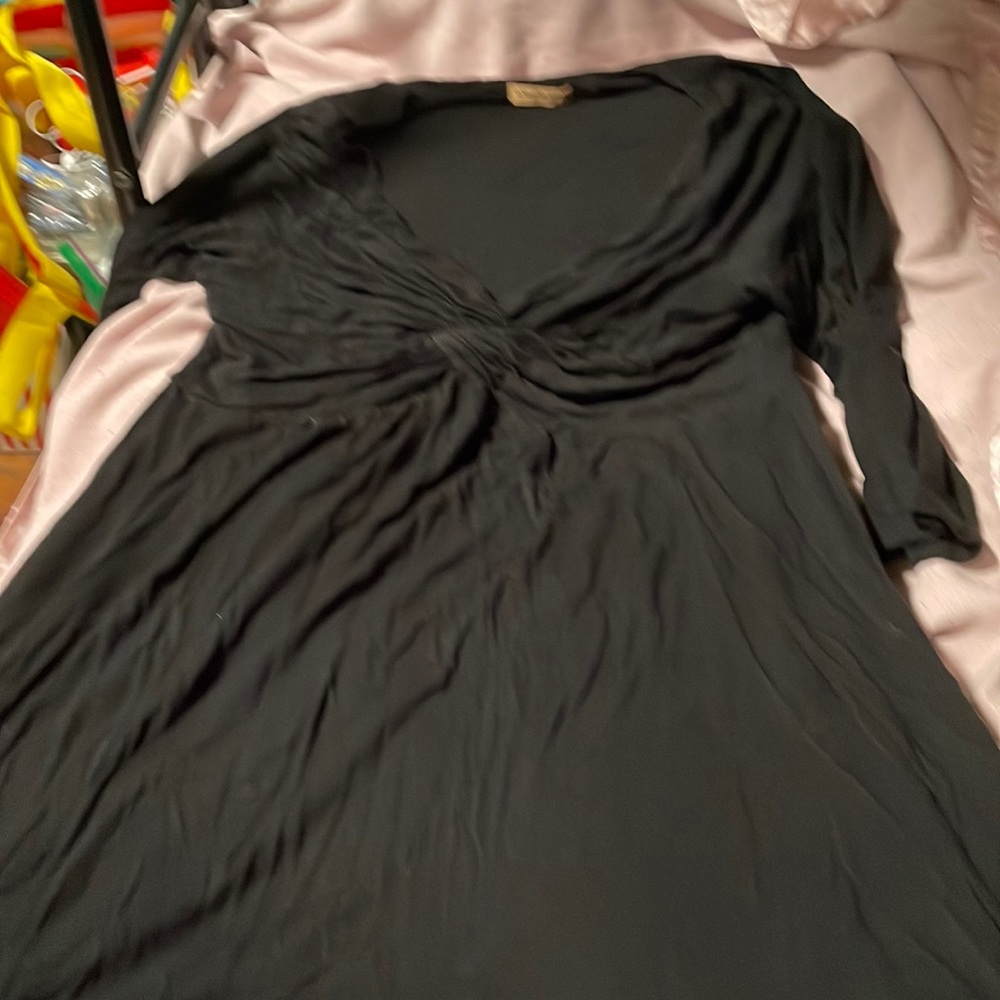 XL black dress